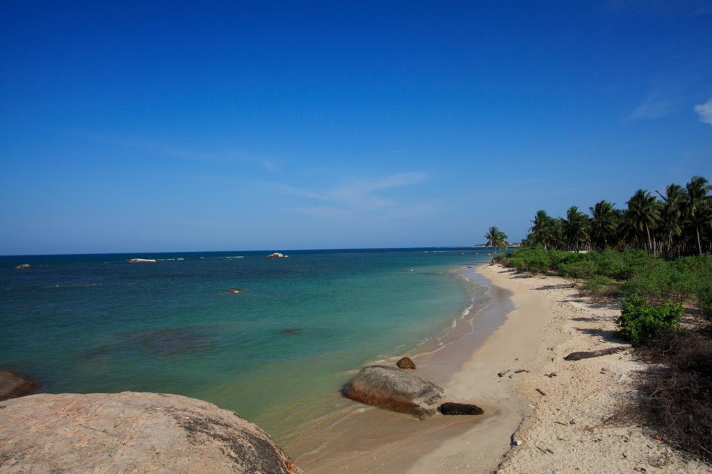 Amaya Beach Passikudah Luaran gambar